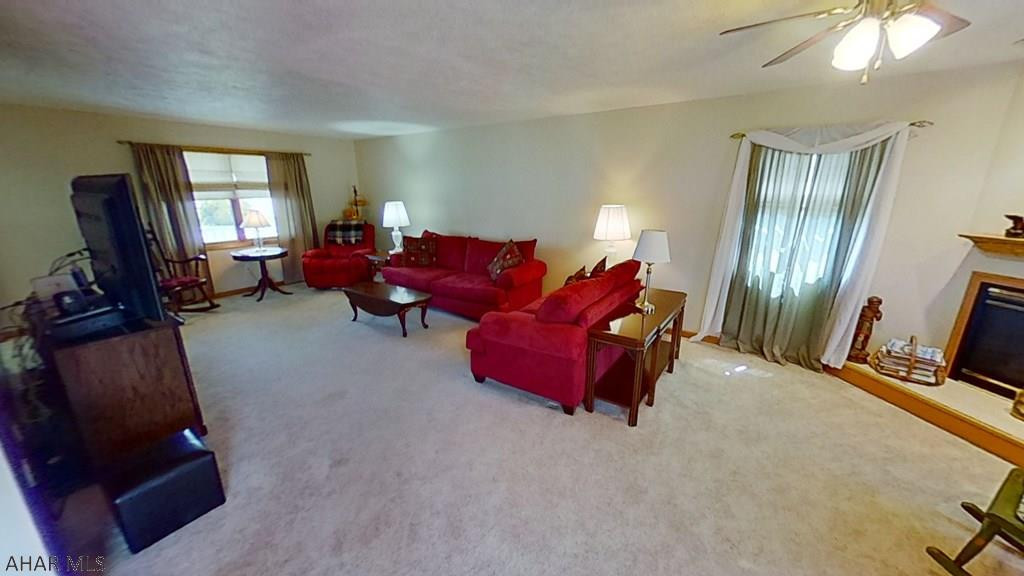 Maple Hollow - Residential