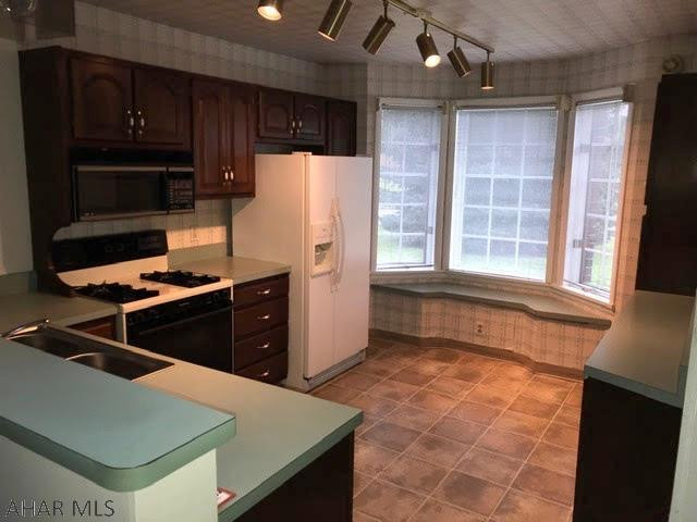 Woodland Terrace - Residential