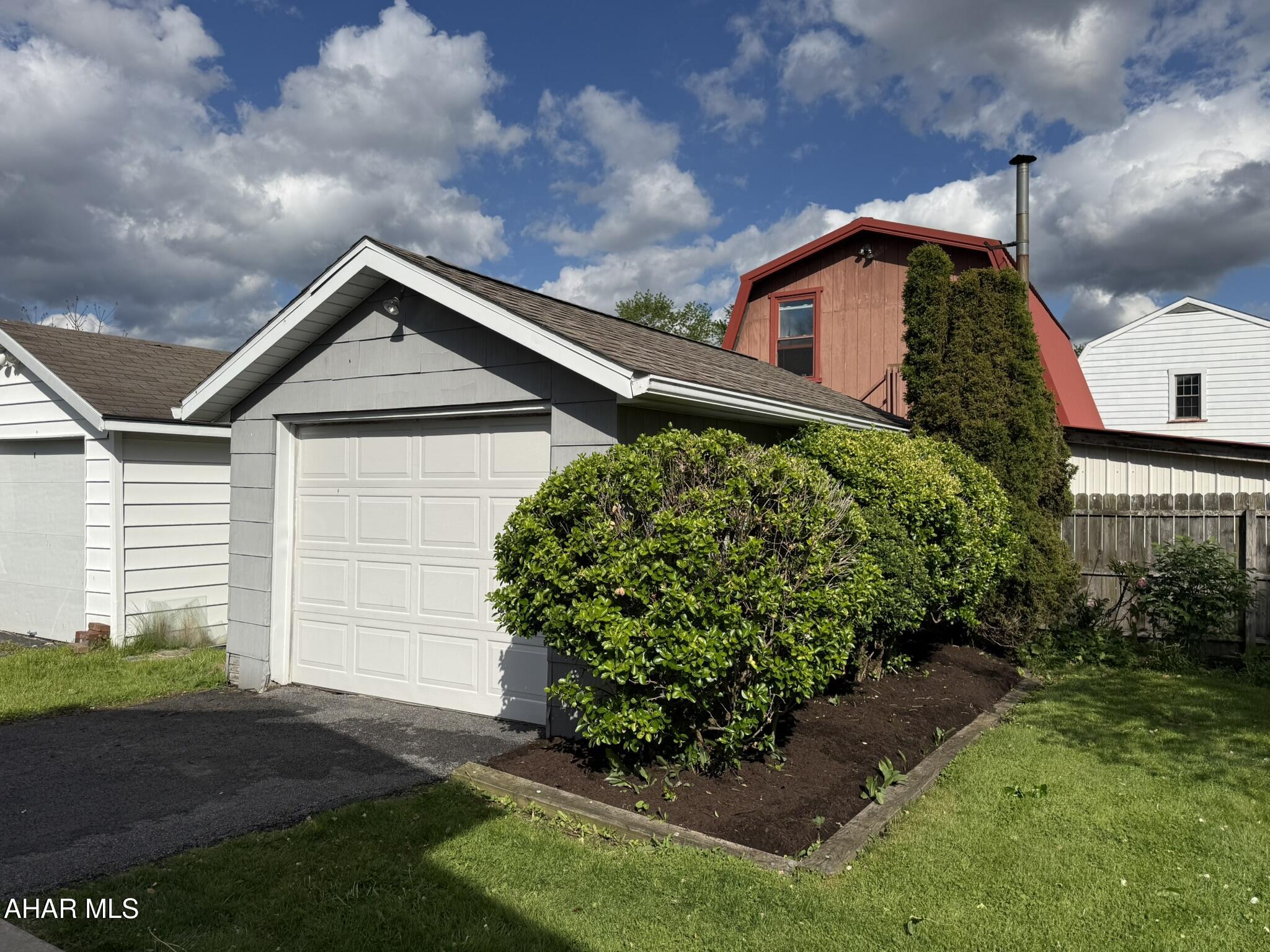 Wehnwood - Residential
