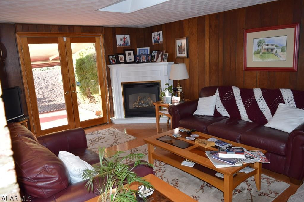 Pleasant Valley - Residential