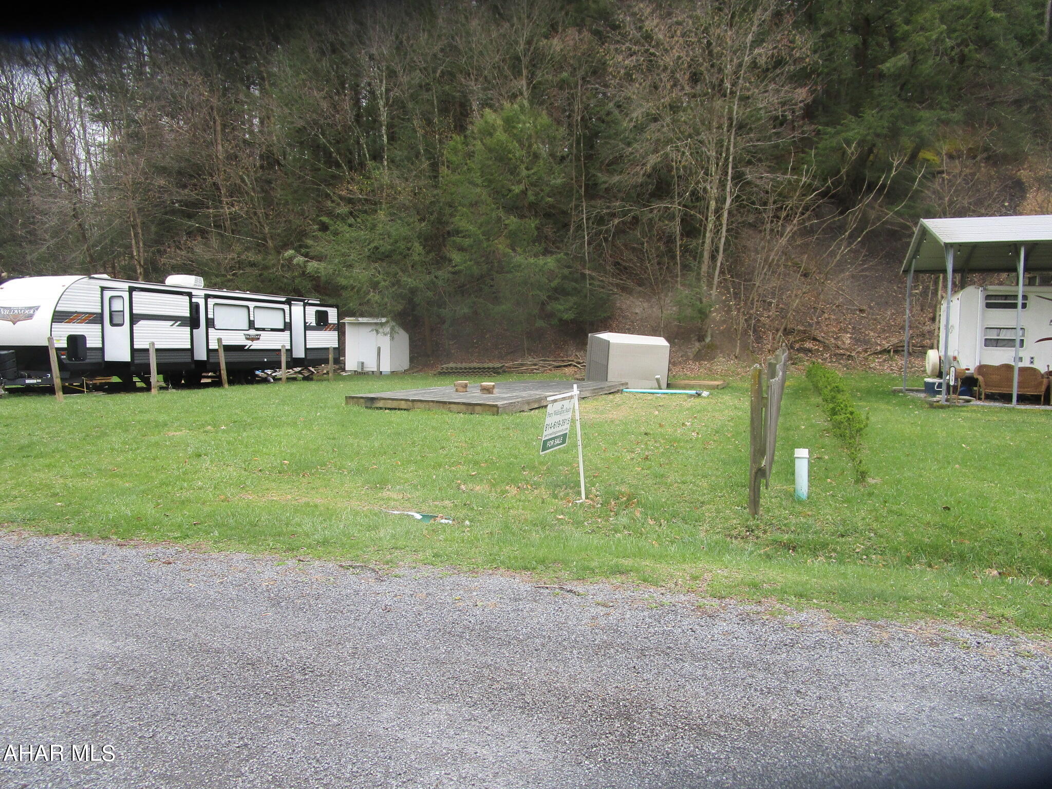 Glendale Yearound - Land