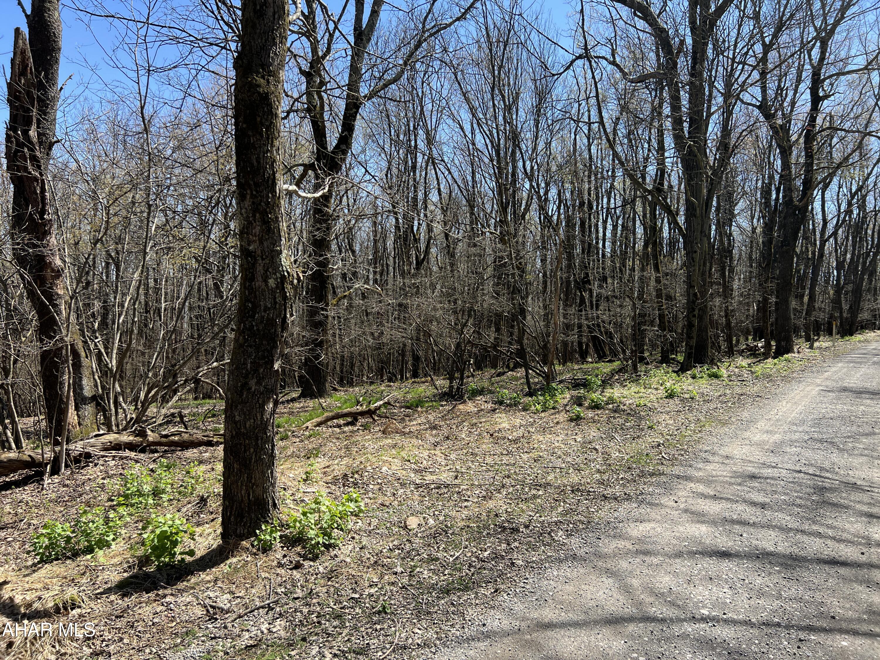 Folmont - Commercial Sale