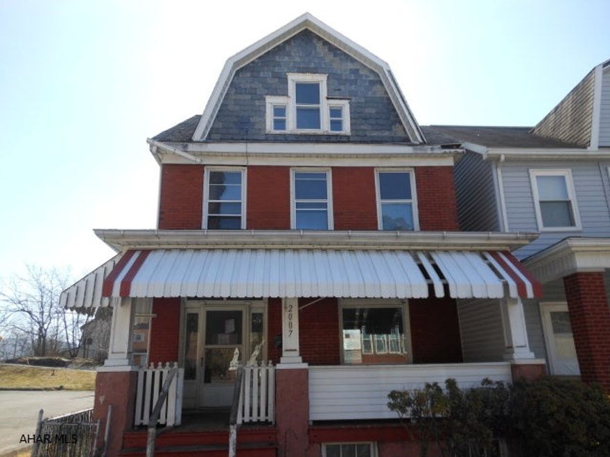 This is a Fannie Mae Homepath property. All room sizes are approximate