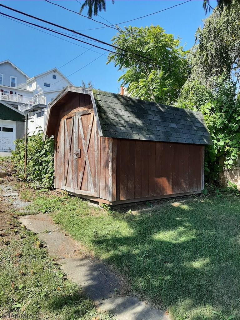 Unknown - Residential