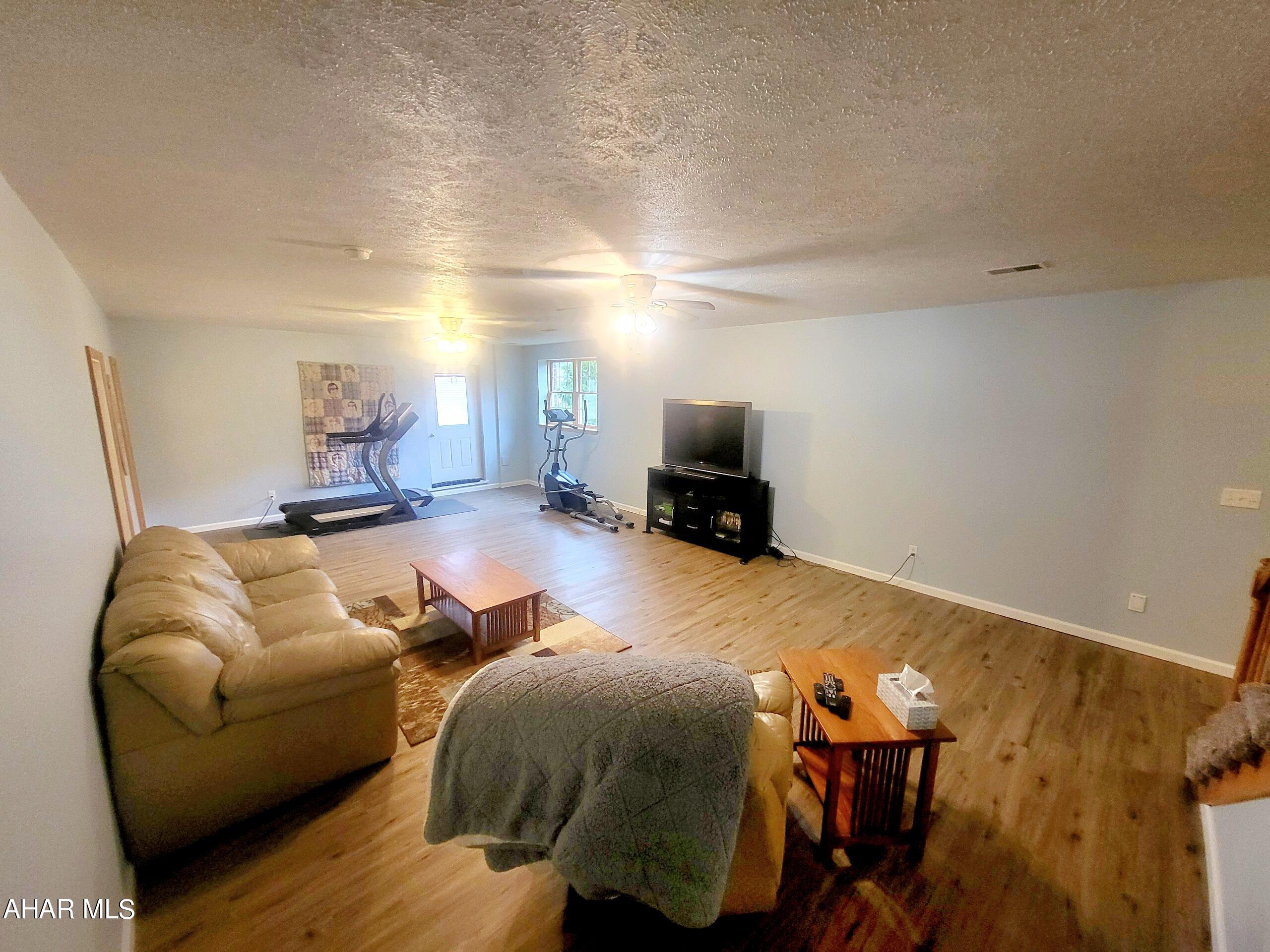 Castle Farm - Residential