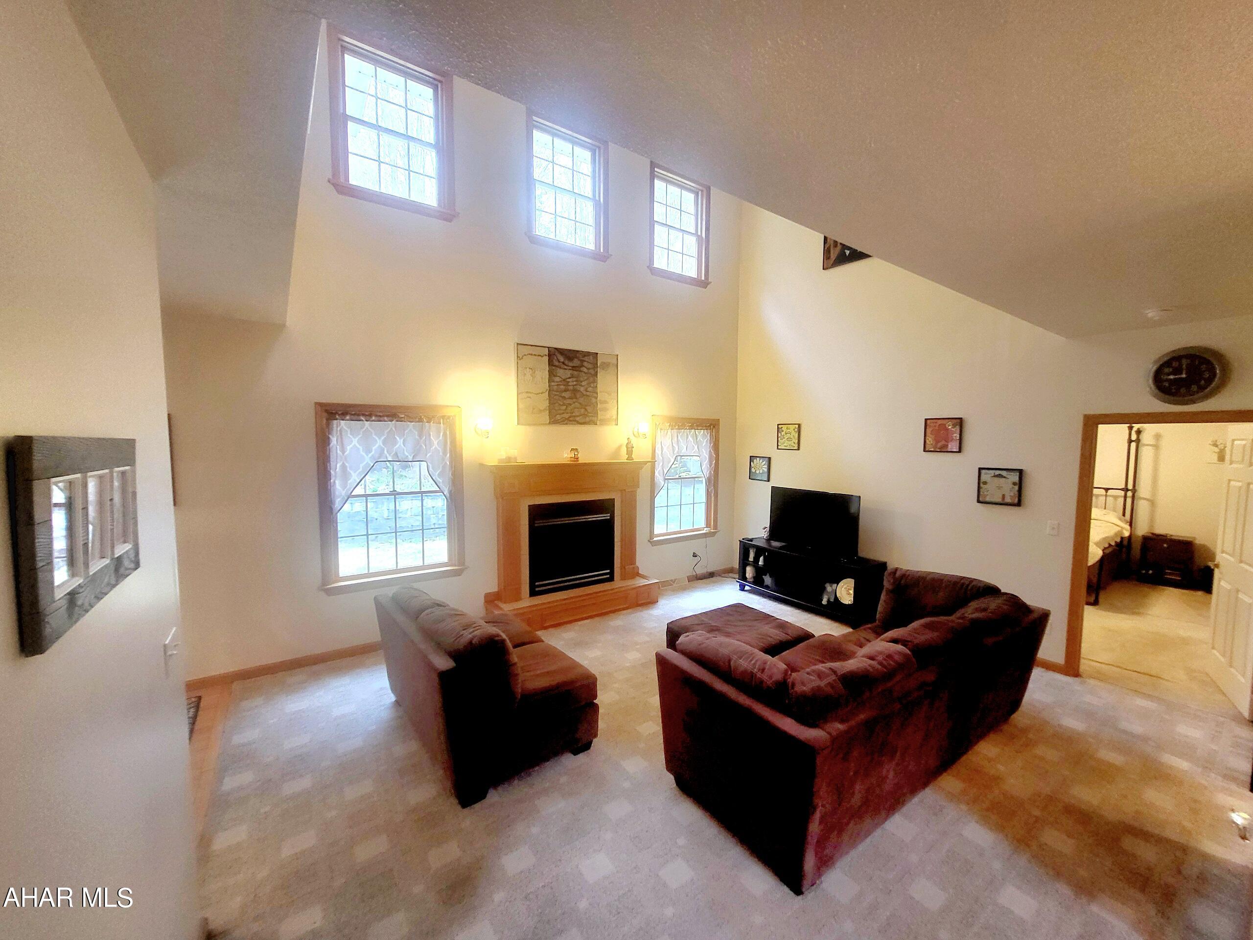 Castle Farm - Residential