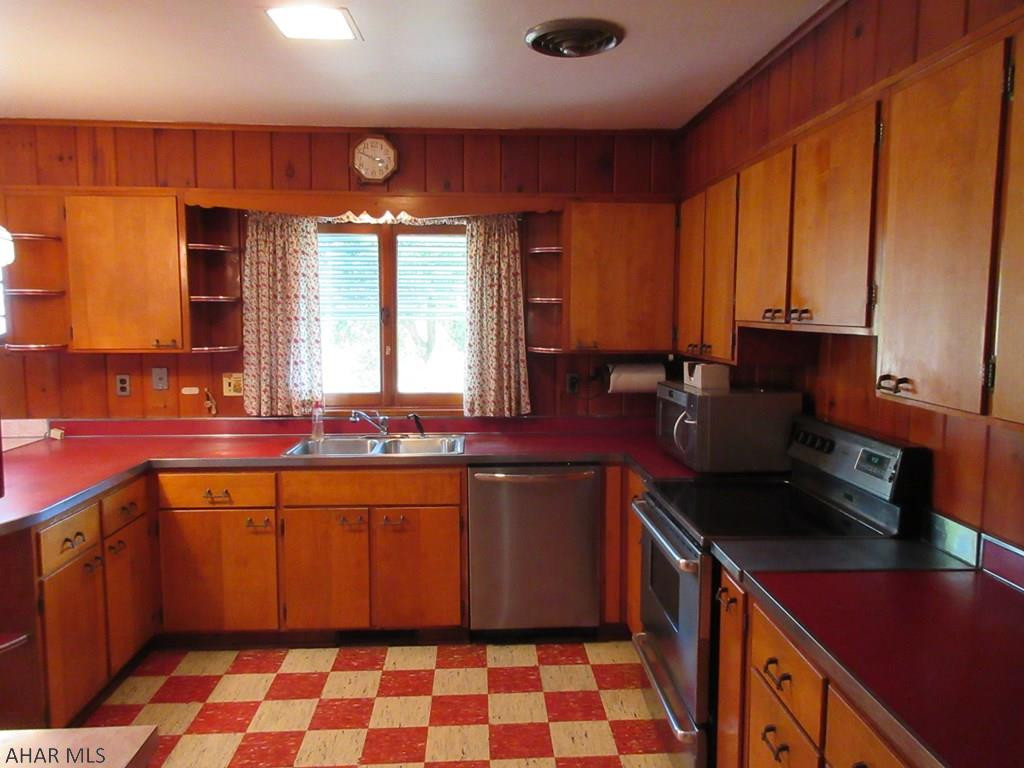 Calvert Hills - Residential