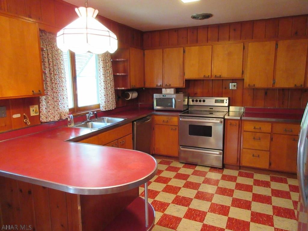 Calvert Hills - Residential