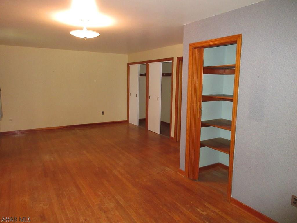 Calvert Hills - Residential