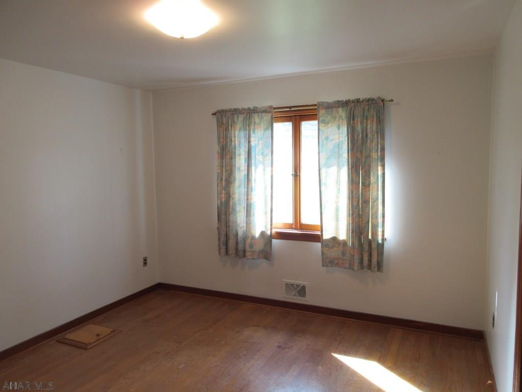 Calvert Hills - Residential