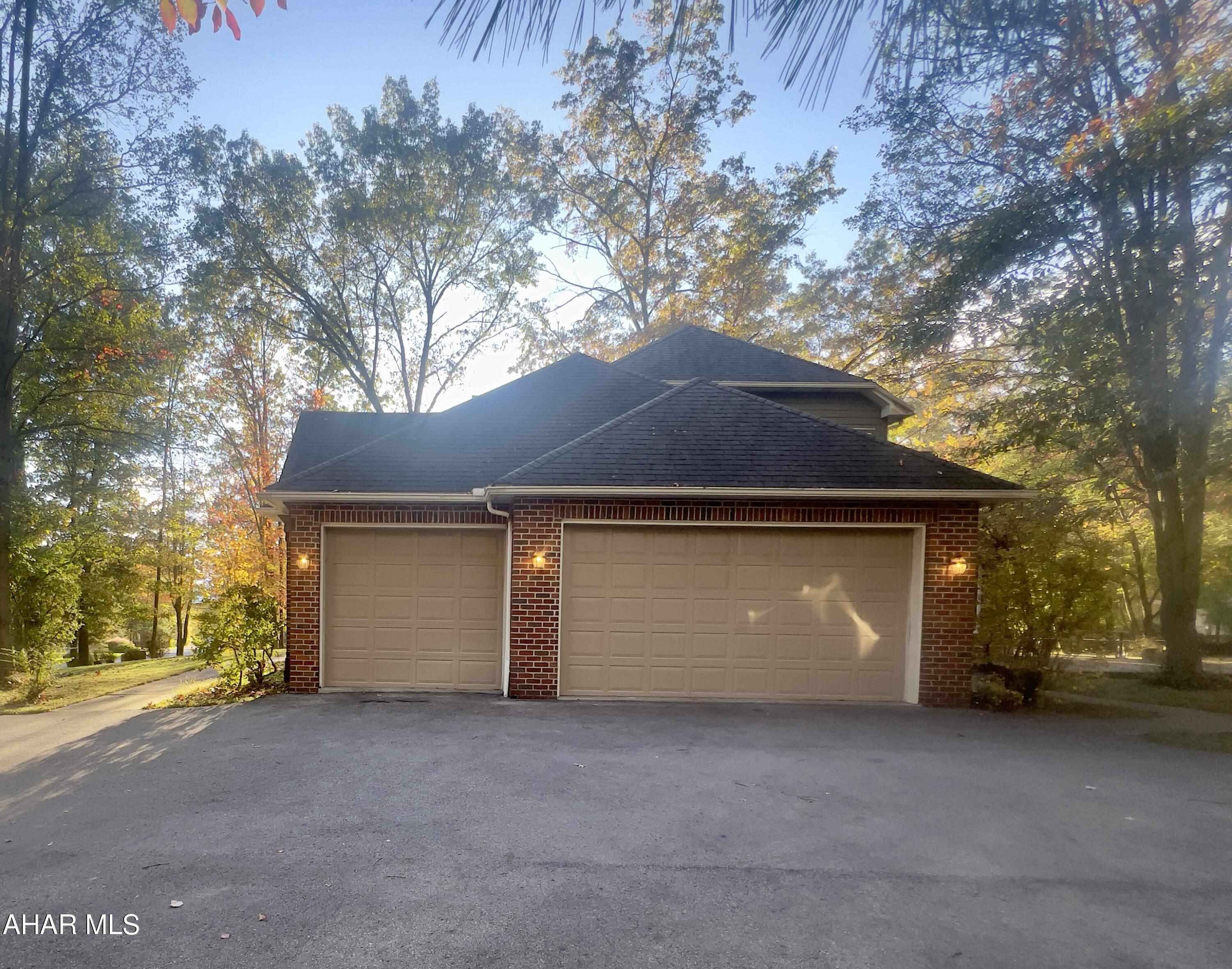 Regency Estates - Residential