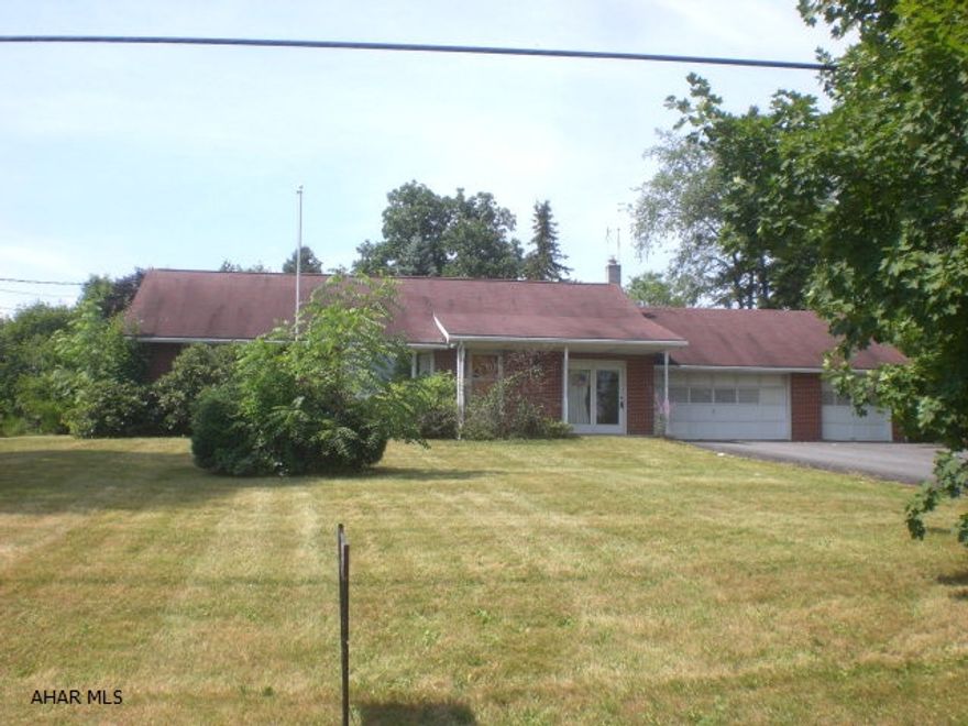 4 Bed, 1-Bath, L.R., Kit, with Eat-in area & F.R. Full Bsmt w/ additional 3/4 Bath, Rec Room and Office. Shingle roof, brick and masonite siding & 3-car garage. 100-AMP Electric, Electric BB Heat & Propane Stove. .512 acre lot, macadam driveway & front & rear porches.