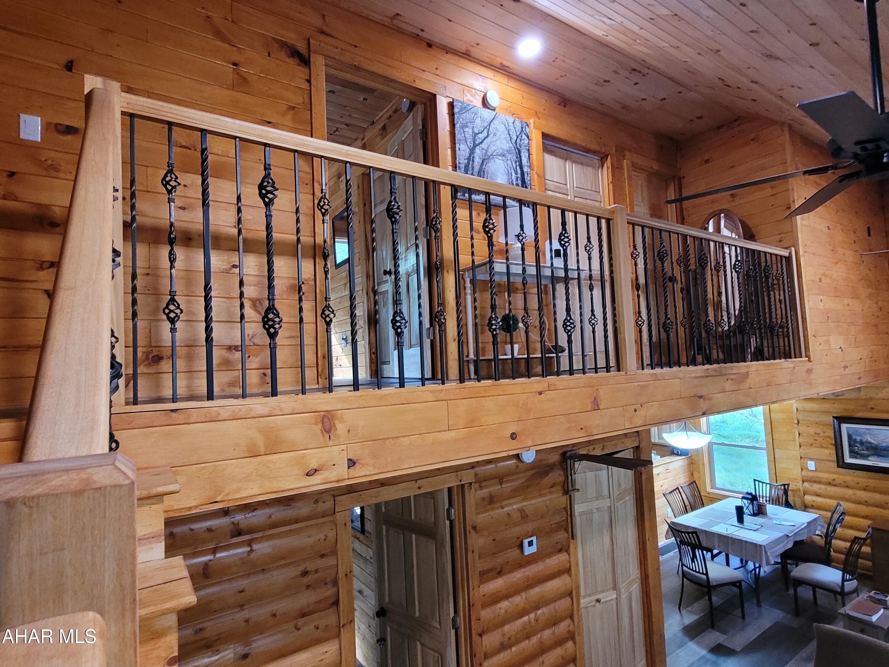 Glendale Yearound - Residential