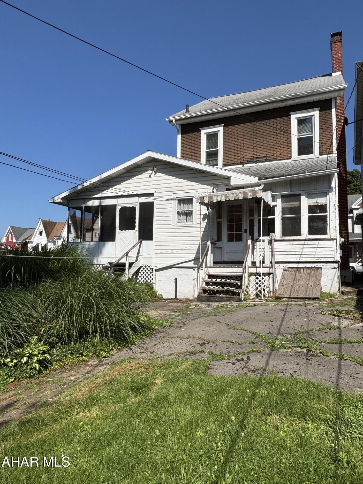 Juniata - Residential