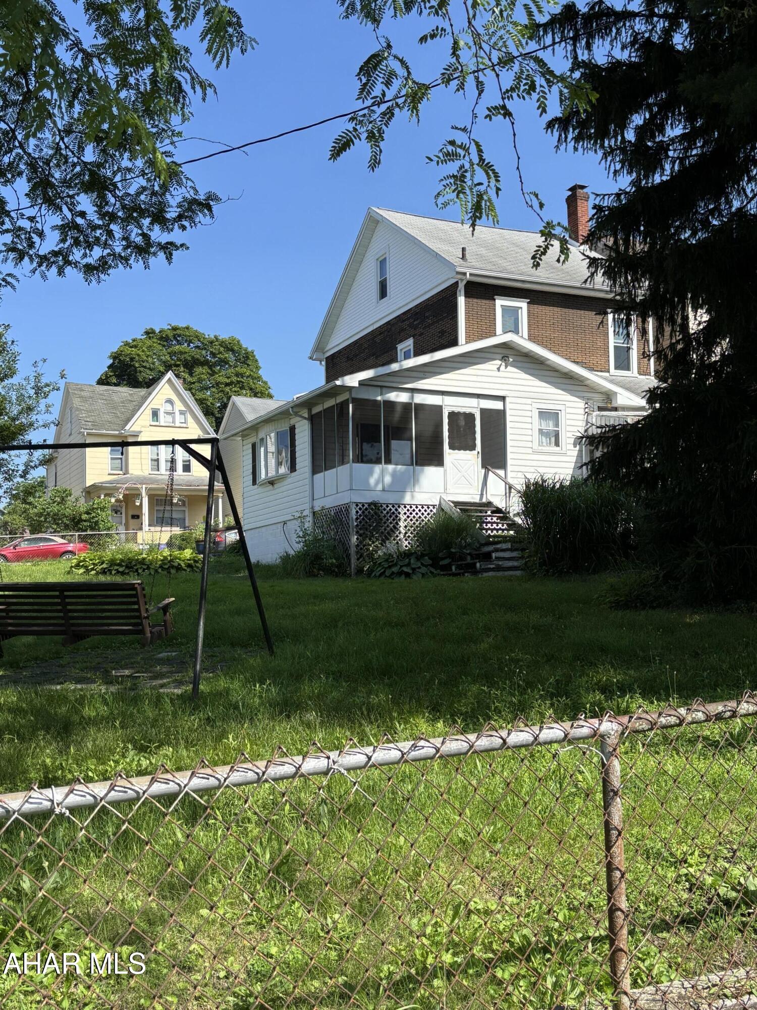 Juniata - Residential