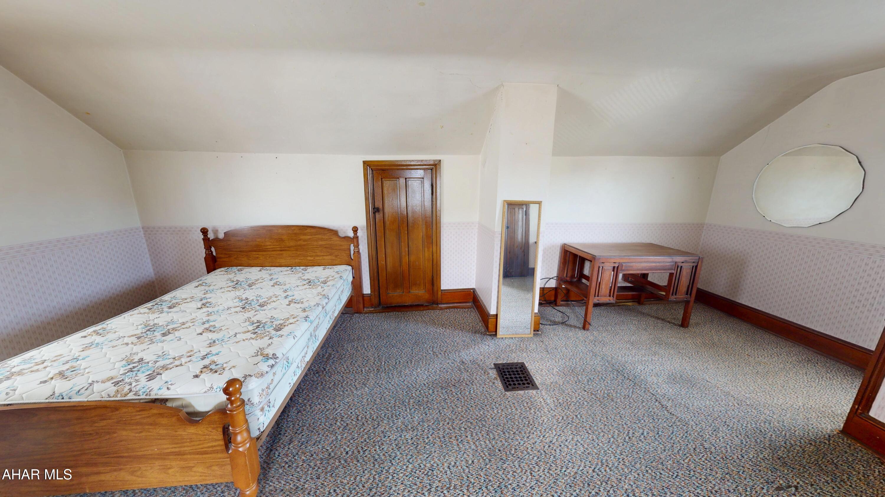 Unknown - Residential