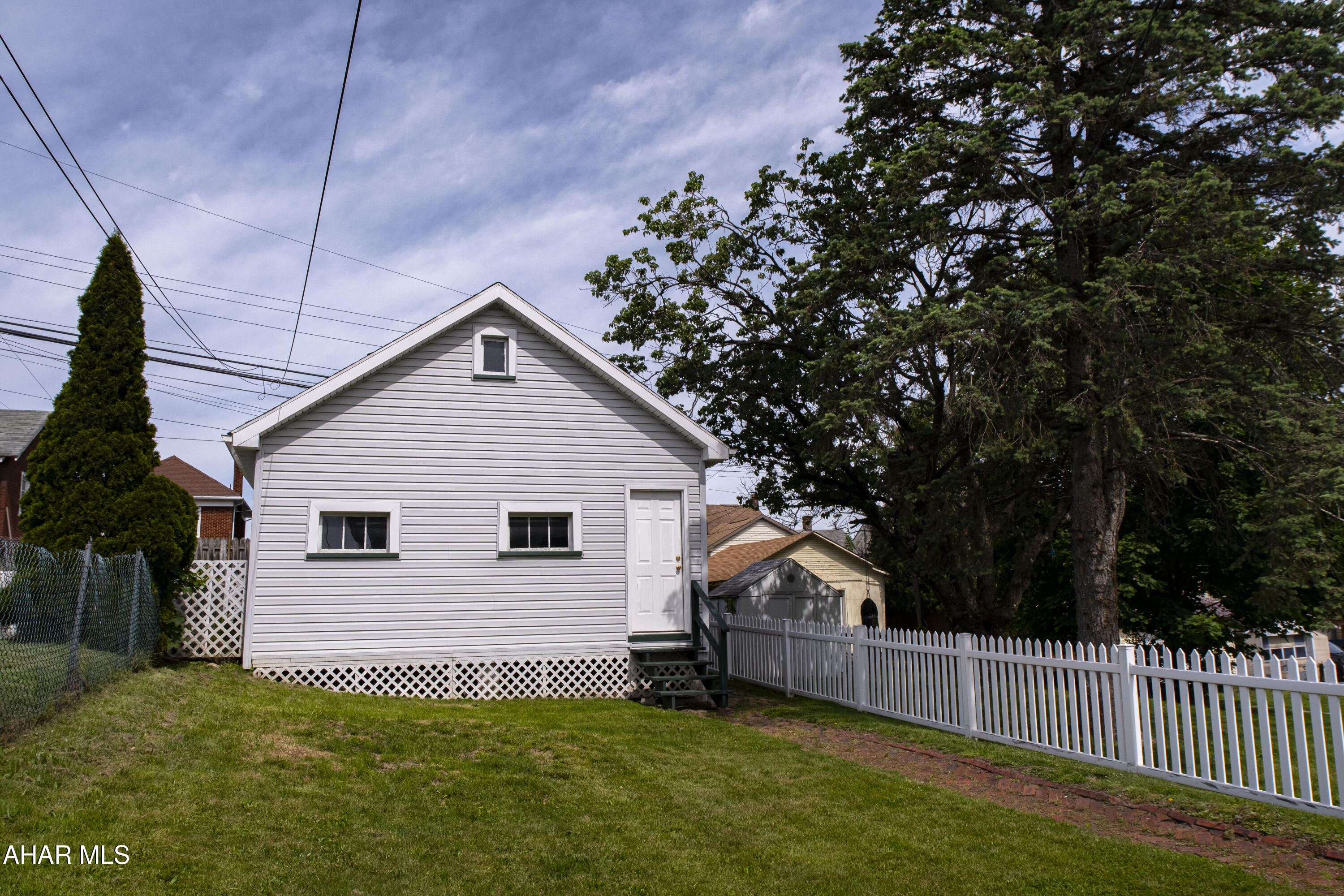 Unknown - Residential