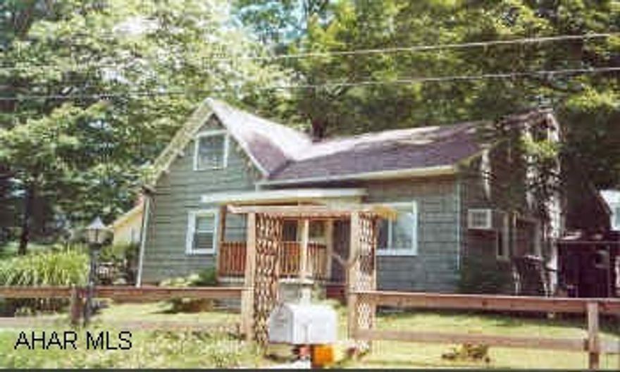 1.5 Story home, larger than it looks. Take a look. Affordable living outside the city.