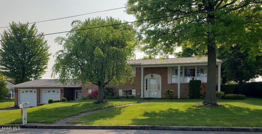 Beautiful 4-bedroom 2-bath bilevel w/finished basement, 2 family rooms, attached breezeway + 2-car garage, new 2022 shingle roof on home, woodburner insert in fireplace, mini split a/c, on .56 acre lot. Great neighborhood. J-616