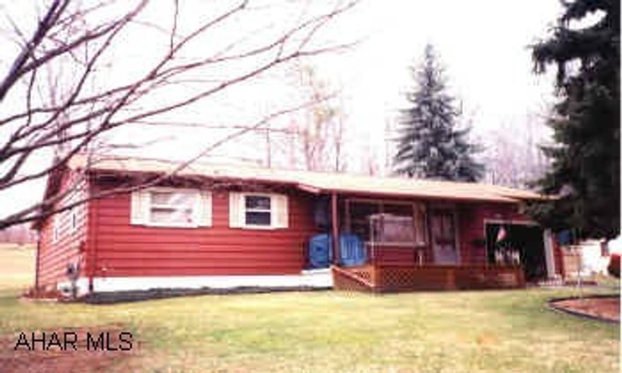 3 BEDROOM RANCH IN LOGAN TOWNSHIP, 1 CAR GARAGE, FAMILY ROOM WITH WOODBURNER IN BASEMENT, OAK HARDWOOD FLOORS UNDER CARPET, 1/2 ACRE + LOT, NICE SETTING, LOGAN ELEM. SCHOOL, KEITH JR. HIGH, VERY EASY TO SHOW.  CALL CRYSTAL 946-4343 X164  OR 943-2470.  NO APPLIANCES STAY!