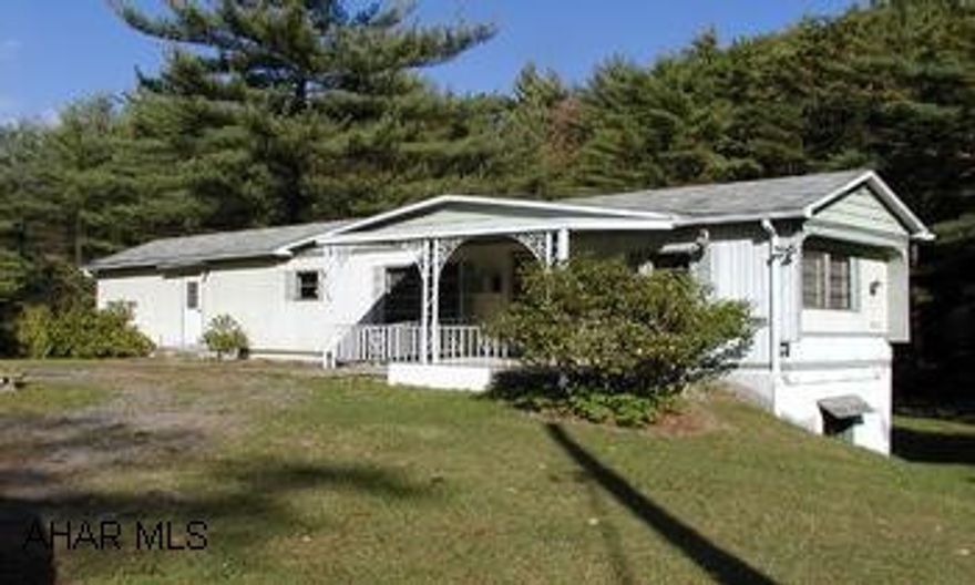 1971 Broadmore mobile home on full foundation.  1.139 acres 1971 Broadmore mobile home on full foundation.  1.139 acres