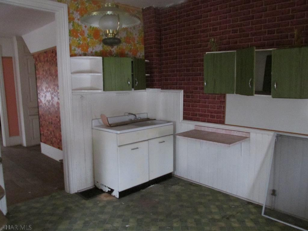 Unknown - Residential Income