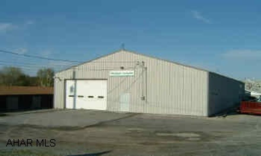 6000 sq. ft. Commercial Building near D-ville intersection,  includes 800 sq. ft. office space.  Tenant occupied. Maintenance free. 1/2 acre lot with frontage on Rt. 764. Contact listing agent for details. 6000 sq.ft. Commercial Bldg. near D-ville intersection, includes 800 sq. ft. office space. Tenant occupied.  Built 1991, on slate foundation with 6'' concrete floor.  Co-Ray Vac heat system with gas heat and central air for 4 offices. 2 restrooms. Lease for current tenant extends through Dec. 2006. Potential for direct access to Rt. 764.