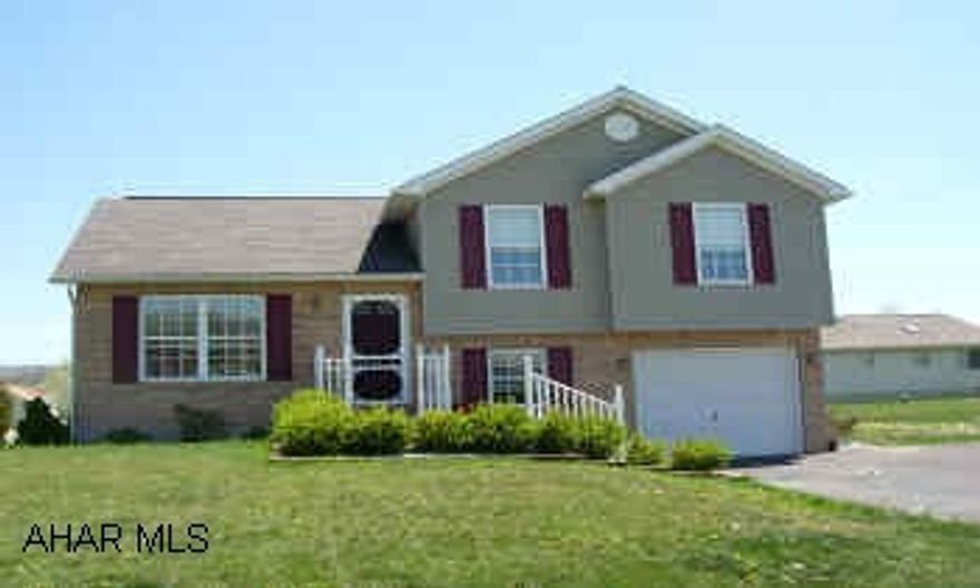 IMMACULATE SPLIT LEVEL. PERGO FLOORS. CENTRAL AIR. DECK & SHED. SUPER LOCATION. NEAR FRANKSTOWN SCHOOL.