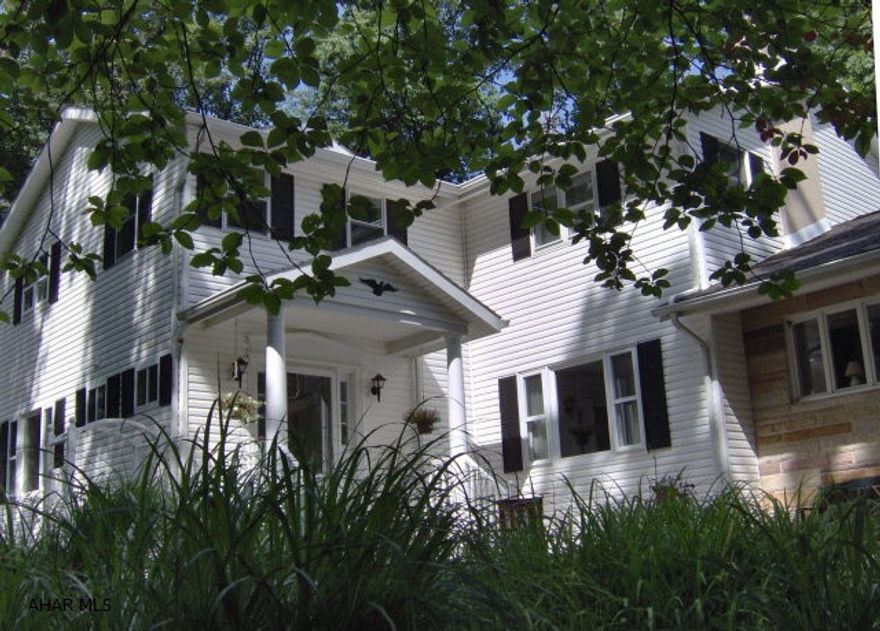 This is a must see for all. This equidistant home is laid out with a master suite on the first floor. Gorgeous kitchen and first floor laundry room. Spacious rooms in every room with Hardwood floors through out. Enjoy the outdoors on your large back deck.Saylor Lane is only 40 minutes away from State College and Conveniently located to shopping, restaurants.etc..Seller is highly motivated.. Come see Saylor Lane Today....http://www.433saylorlane.com/ Please use link to check out this AMAZING HOME.....