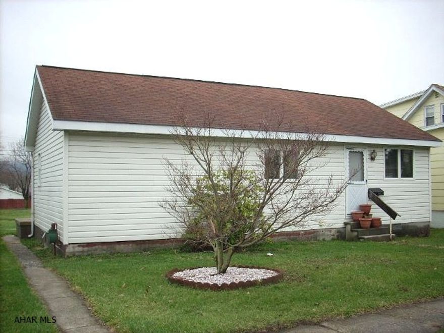 Nicely remodeled ranch home with addition. Newer kitchen with all appliances staying. Great location!