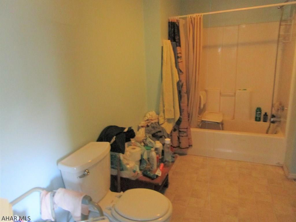 Hollidaysburg - Residential Income