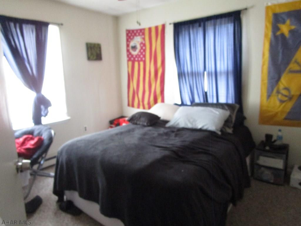 Hollidaysburg - Residential Income