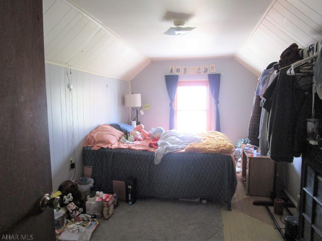 Hollidaysburg - Residential Income