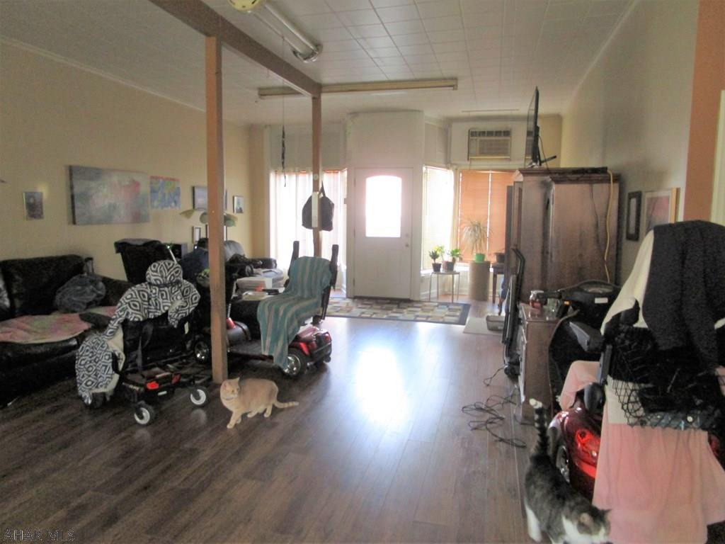 Hollidaysburg - Residential Income