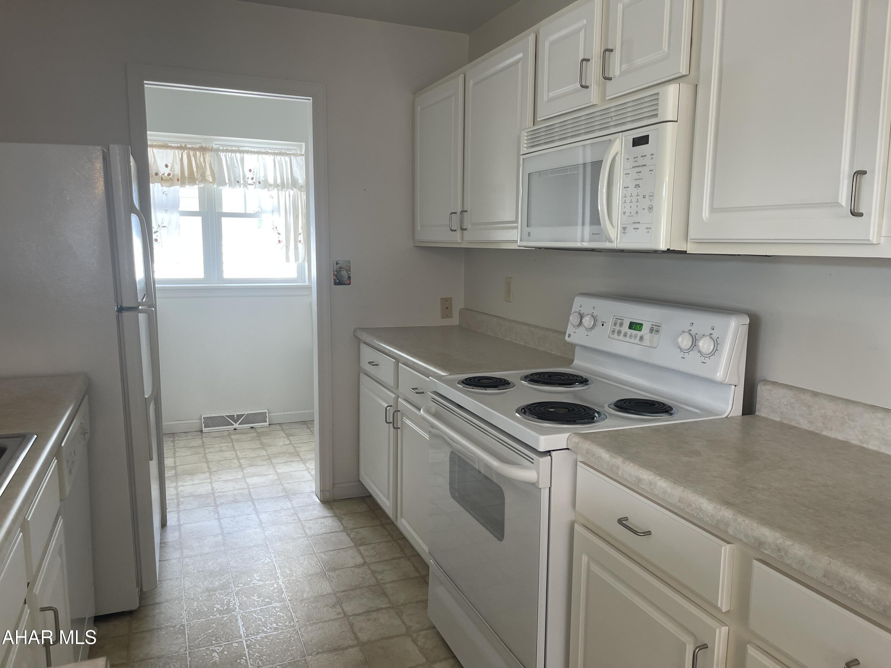 Holiday Hills - Residential