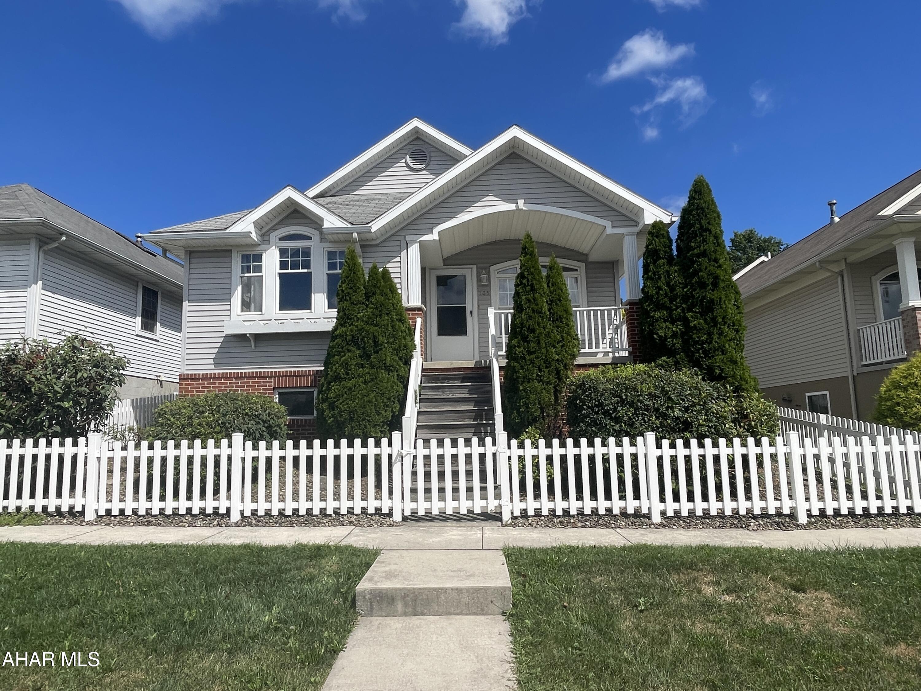 Holiday Hills - Residential