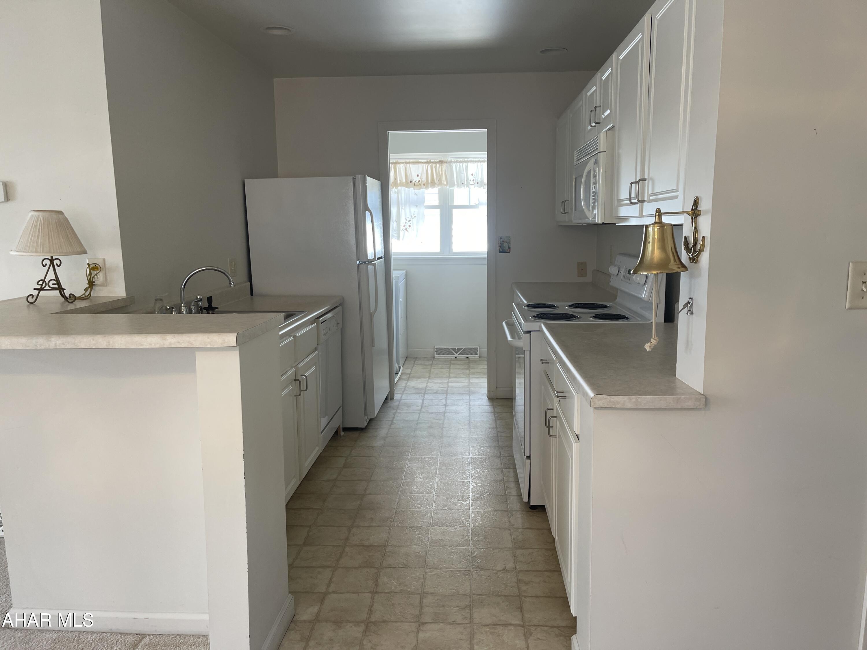 Holiday Hills - Residential