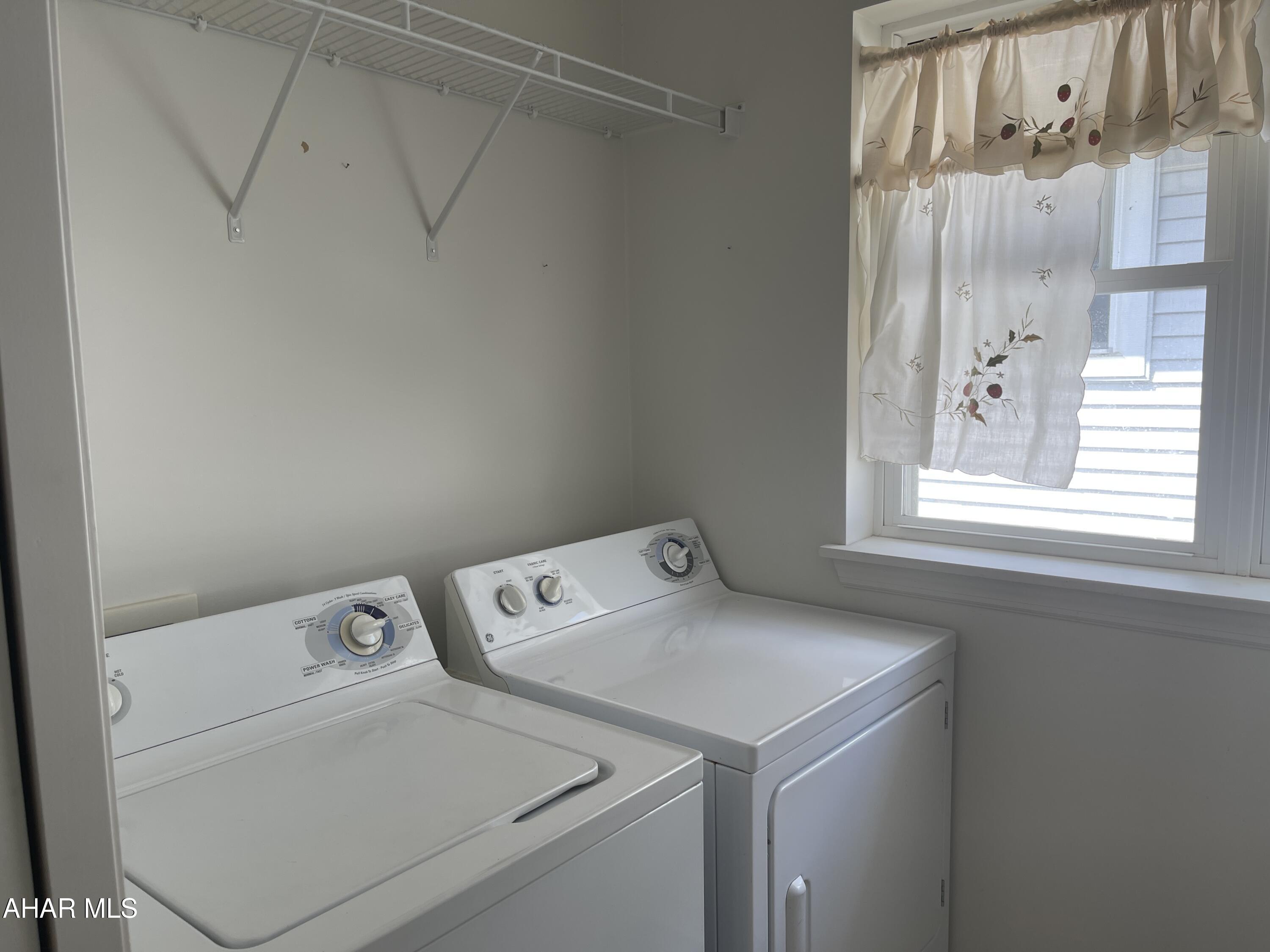 Holiday Hills - Residential