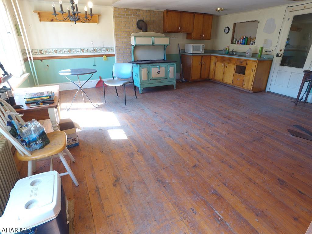 Unknown - Residential