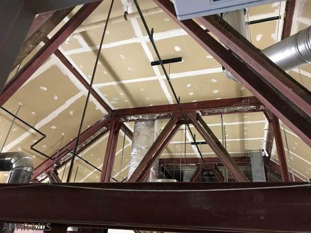 Unknown - Commercial Sale