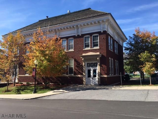 Unknown - Commercial Sale