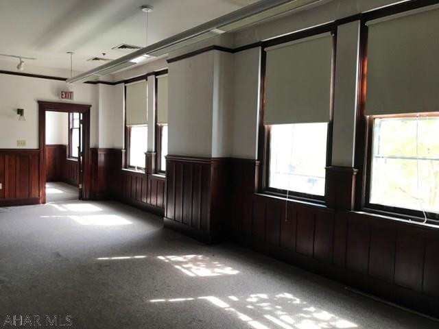 Unknown - Commercial Sale