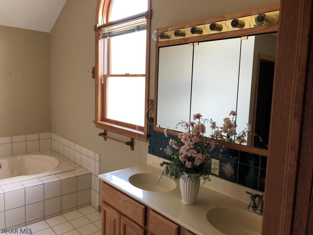 Ridgewood Heights - Residential