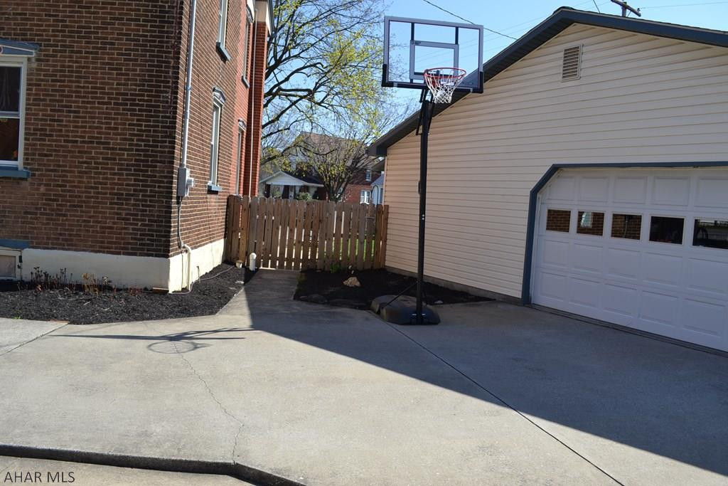 Hollidaysburg - Residential