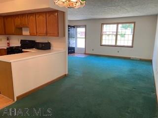 Hallowdale Estates - Residential