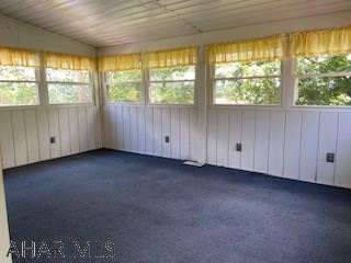 Hallowdale Estates - Residential