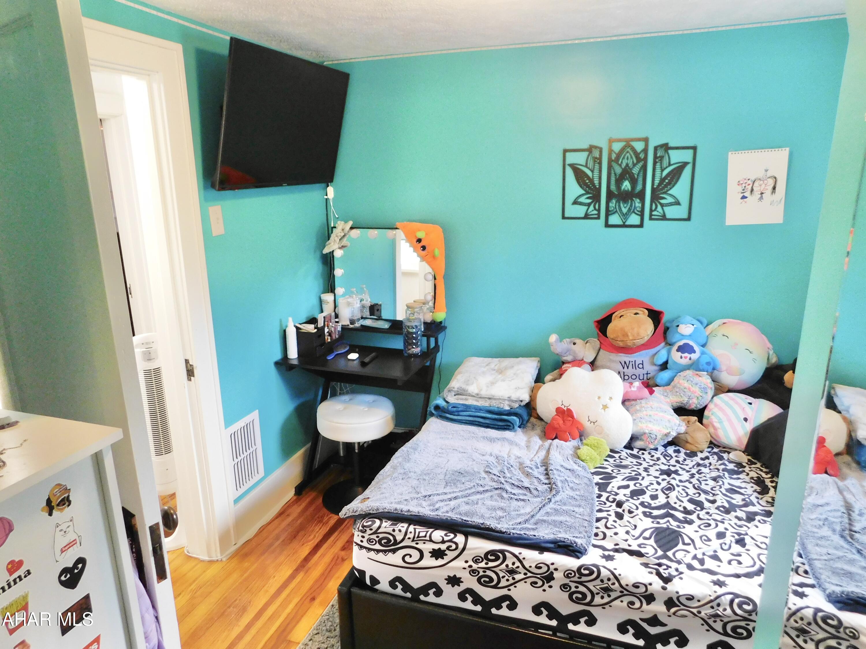 Juniata Gap - Residential