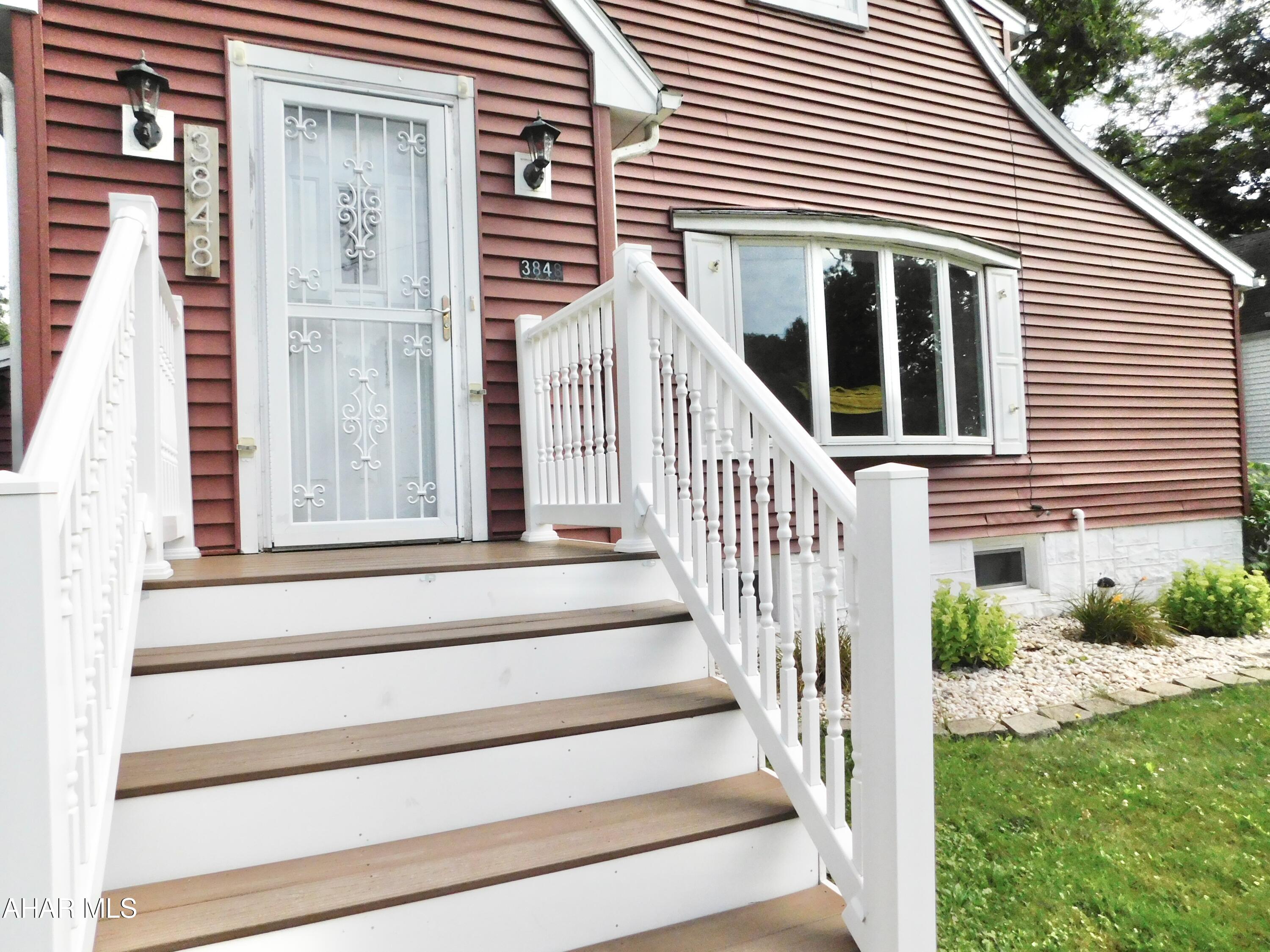 Juniata Gap - Residential