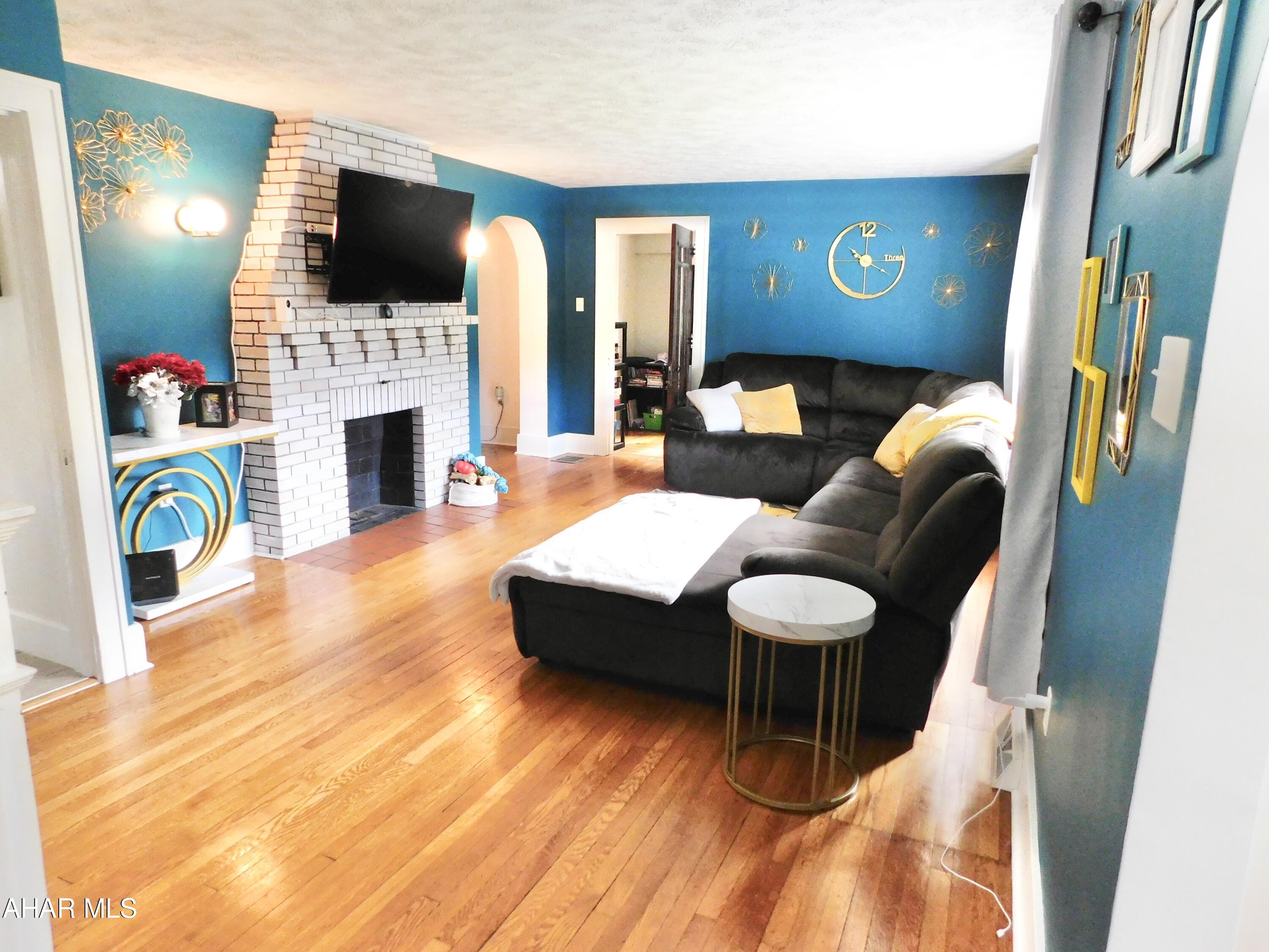 Juniata Gap - Residential