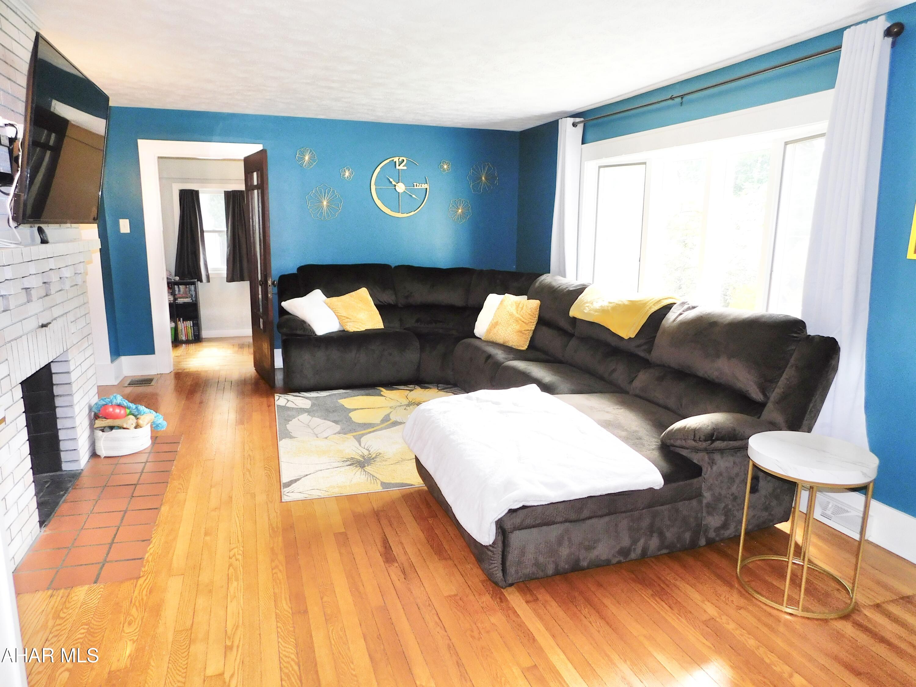 Juniata Gap - Residential